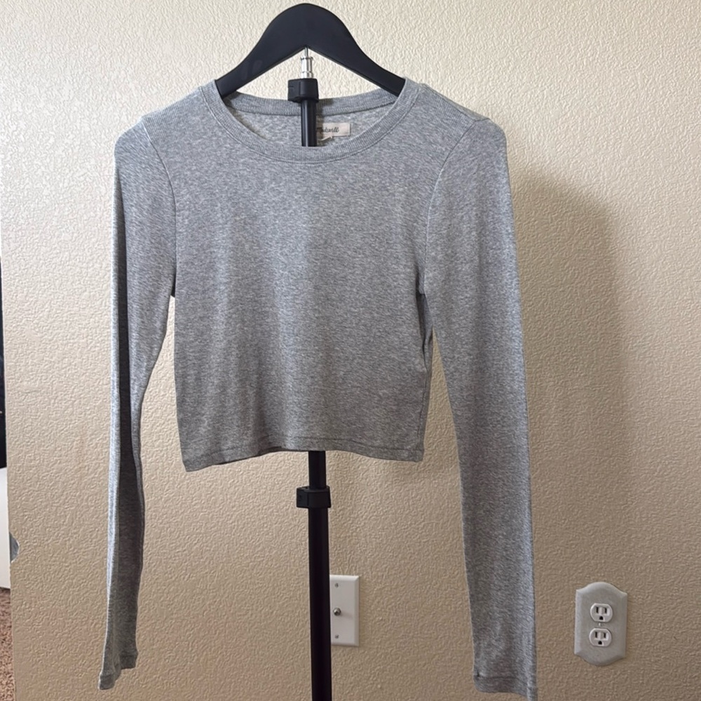 Madewell Size M Gray cropped long-sleeved shirt